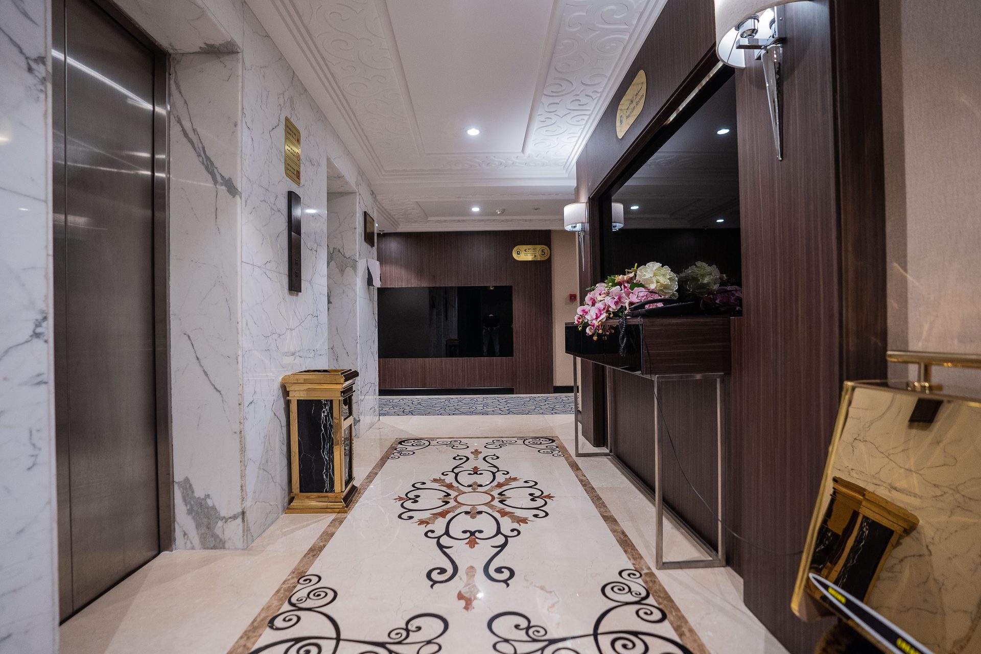 Lobi lif di Hotel Casablanca Jeddah