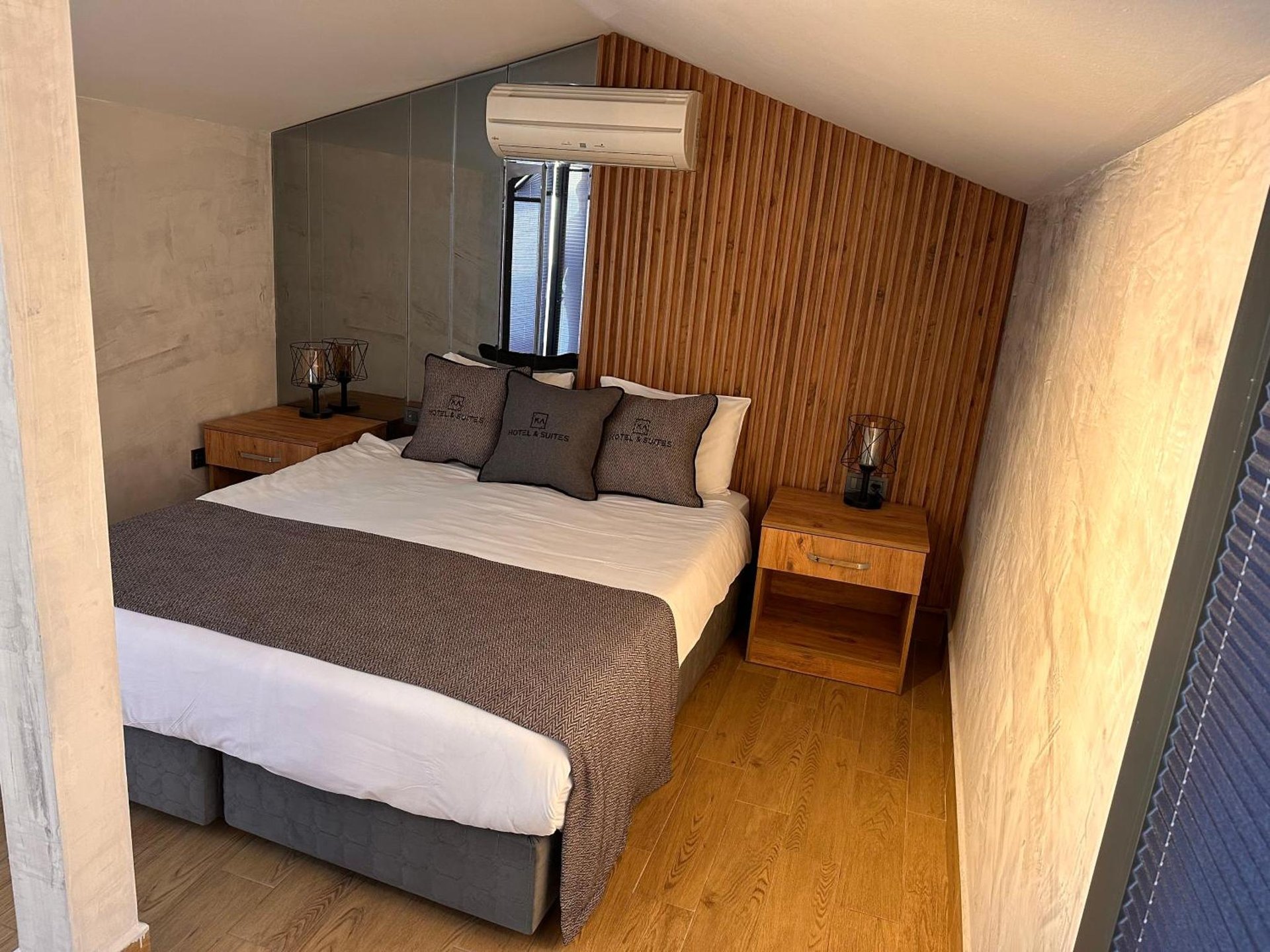 KA Hotel & Suites photo 1