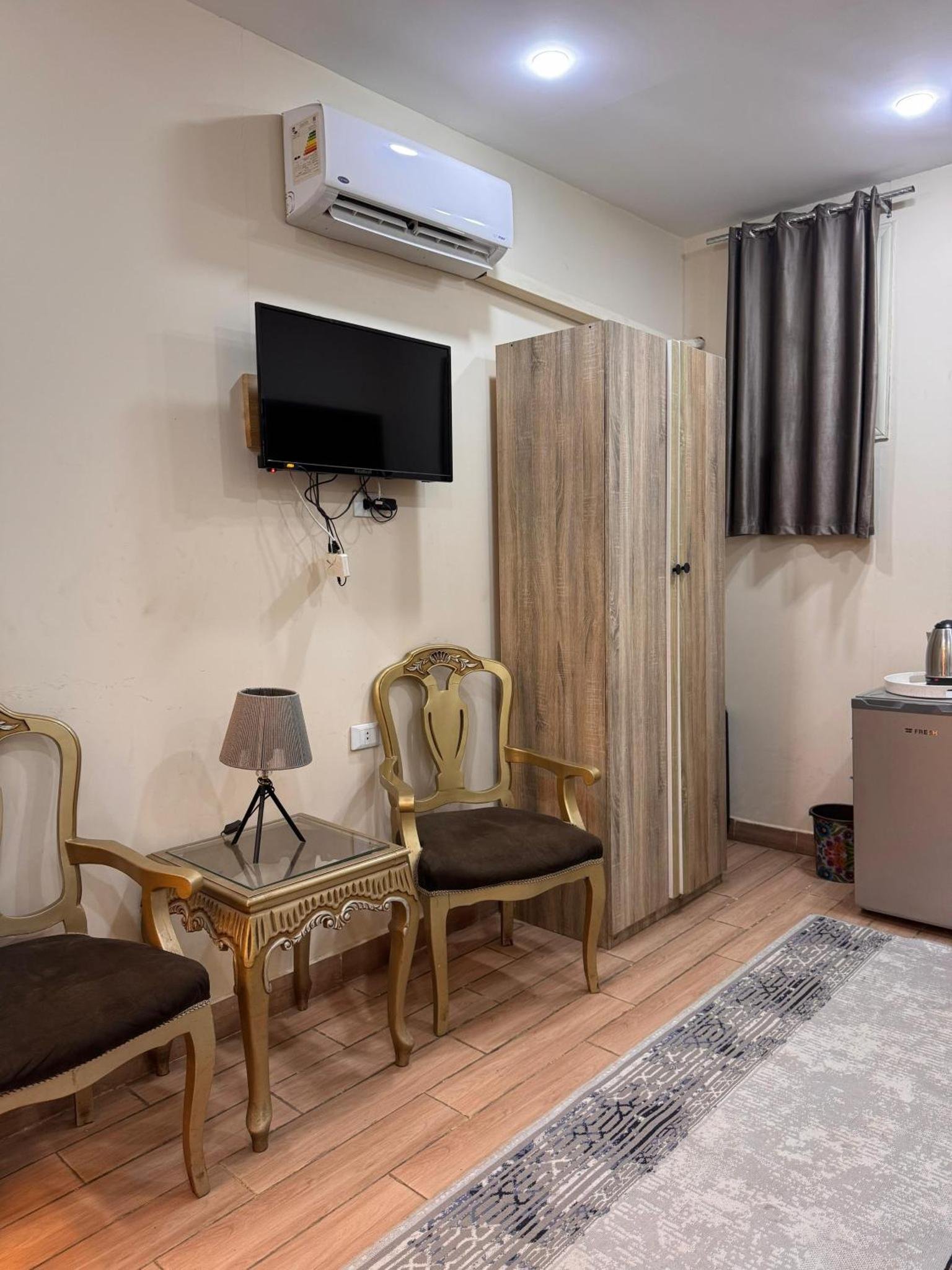 Merit pyramids view Hotel photo 3