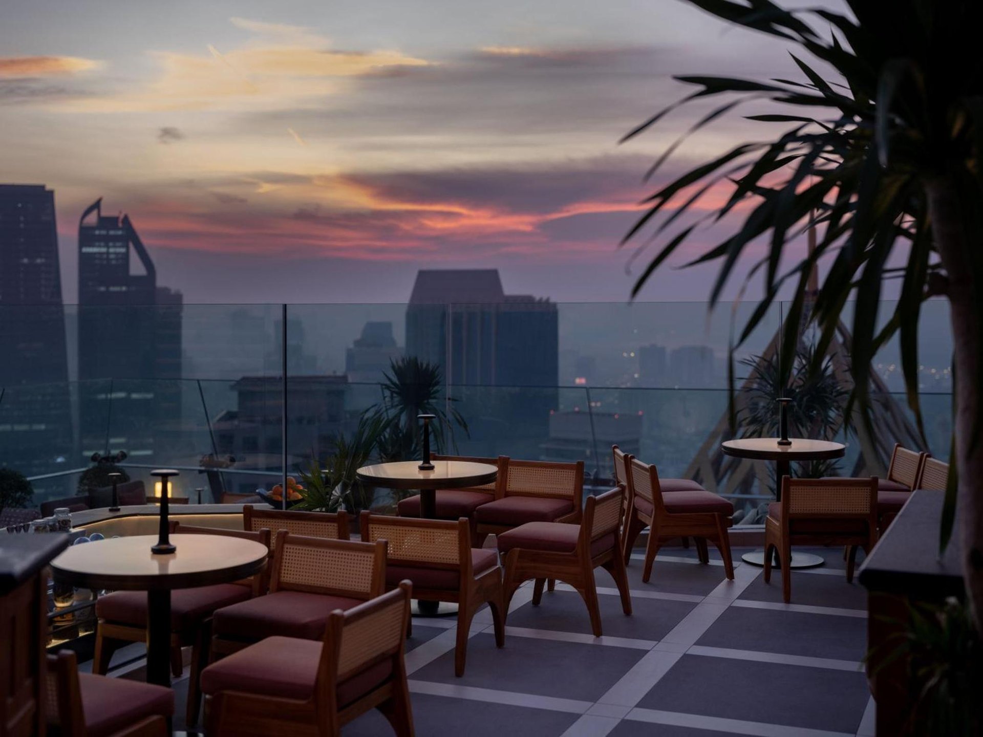 Dusit Thani Bangkok photo 3