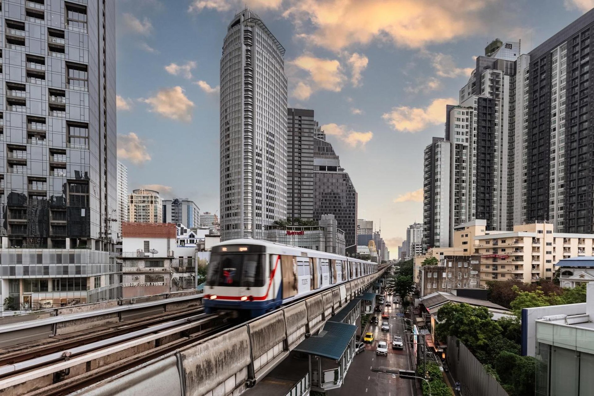 Bangkok Marriott Hotel Sukhumvit photo 2
