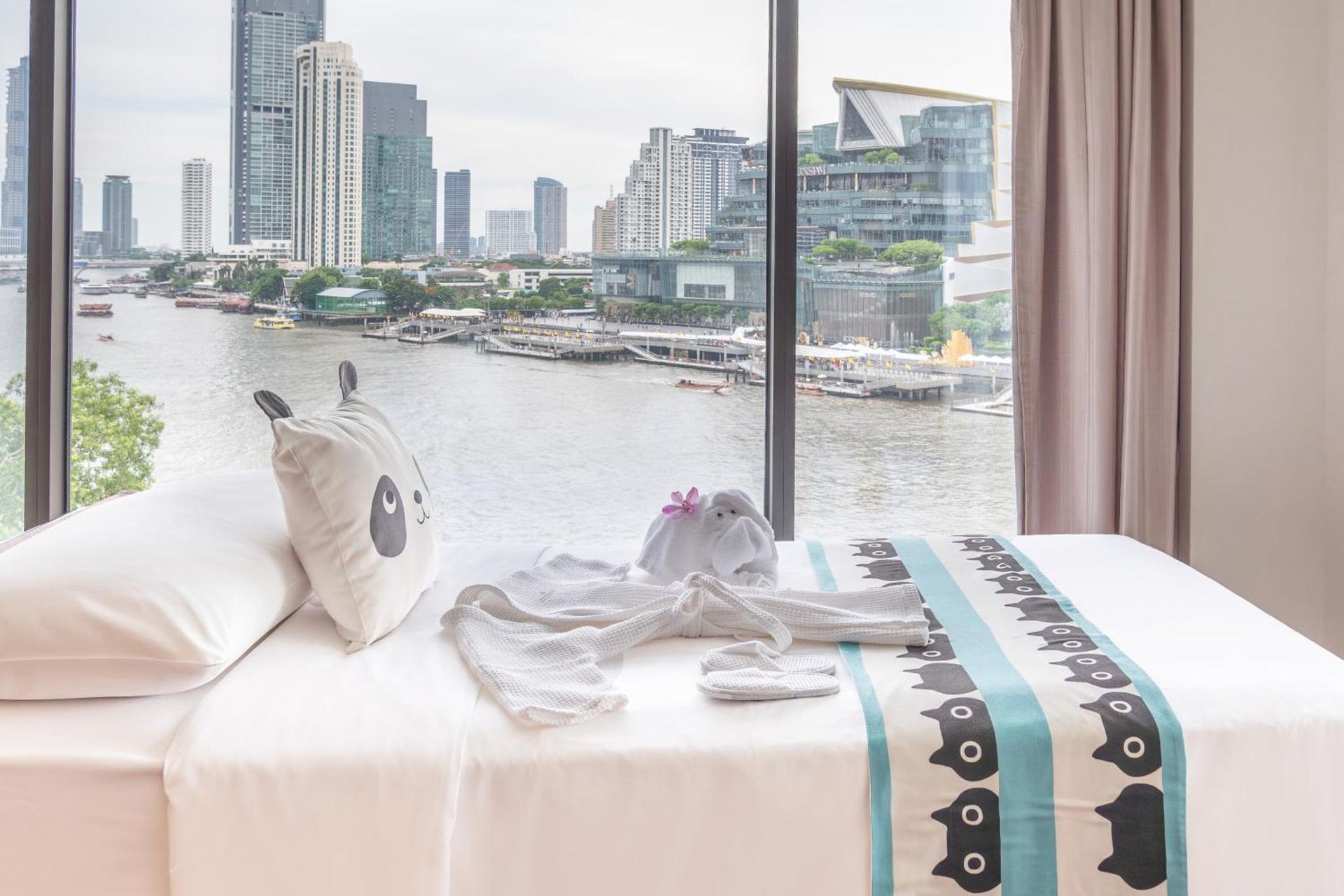 Royal Orchid Sheraton Riverside Hotel Bangkok photo 2