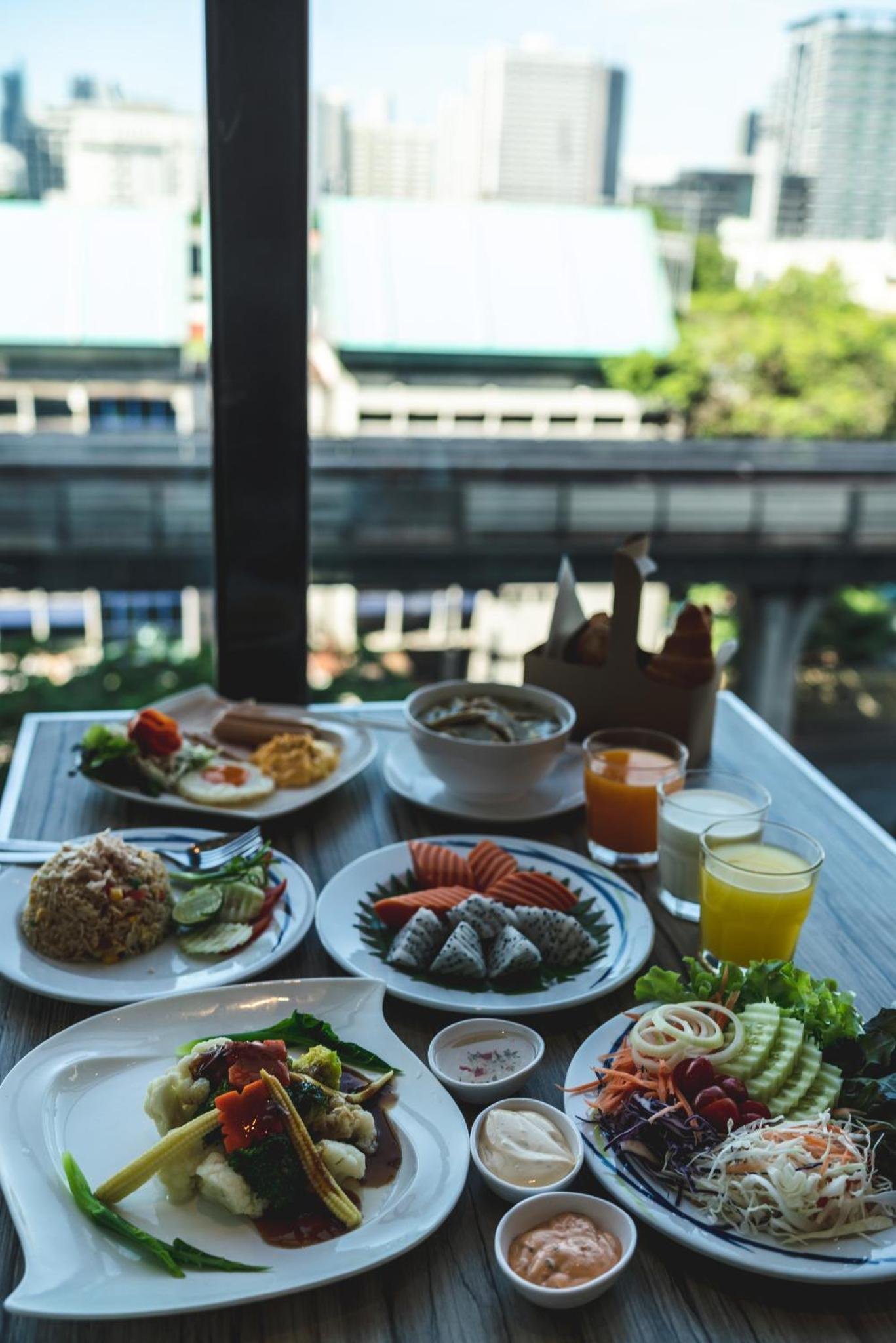Holiday Inn Express Bangkok Siam by IHG photo 3