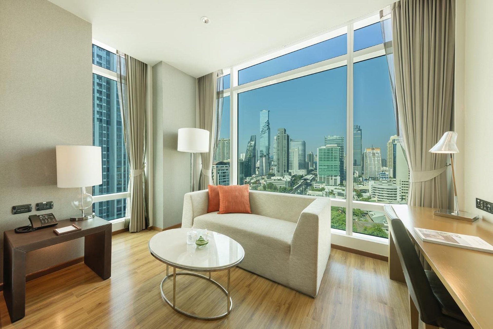 Eastin Grand Hotel Sathorn photo 1