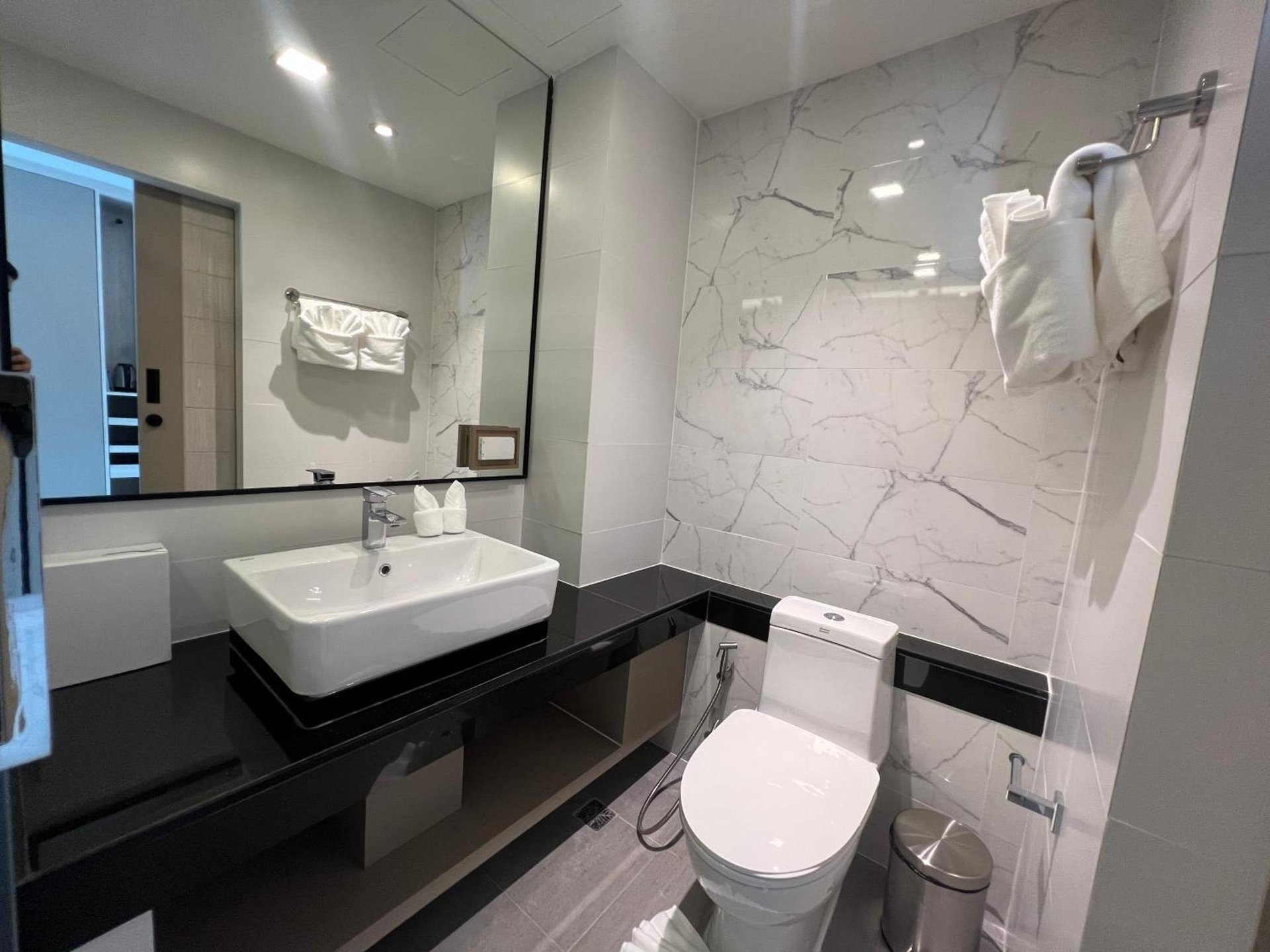 ARNI Skye Hotel photo 2