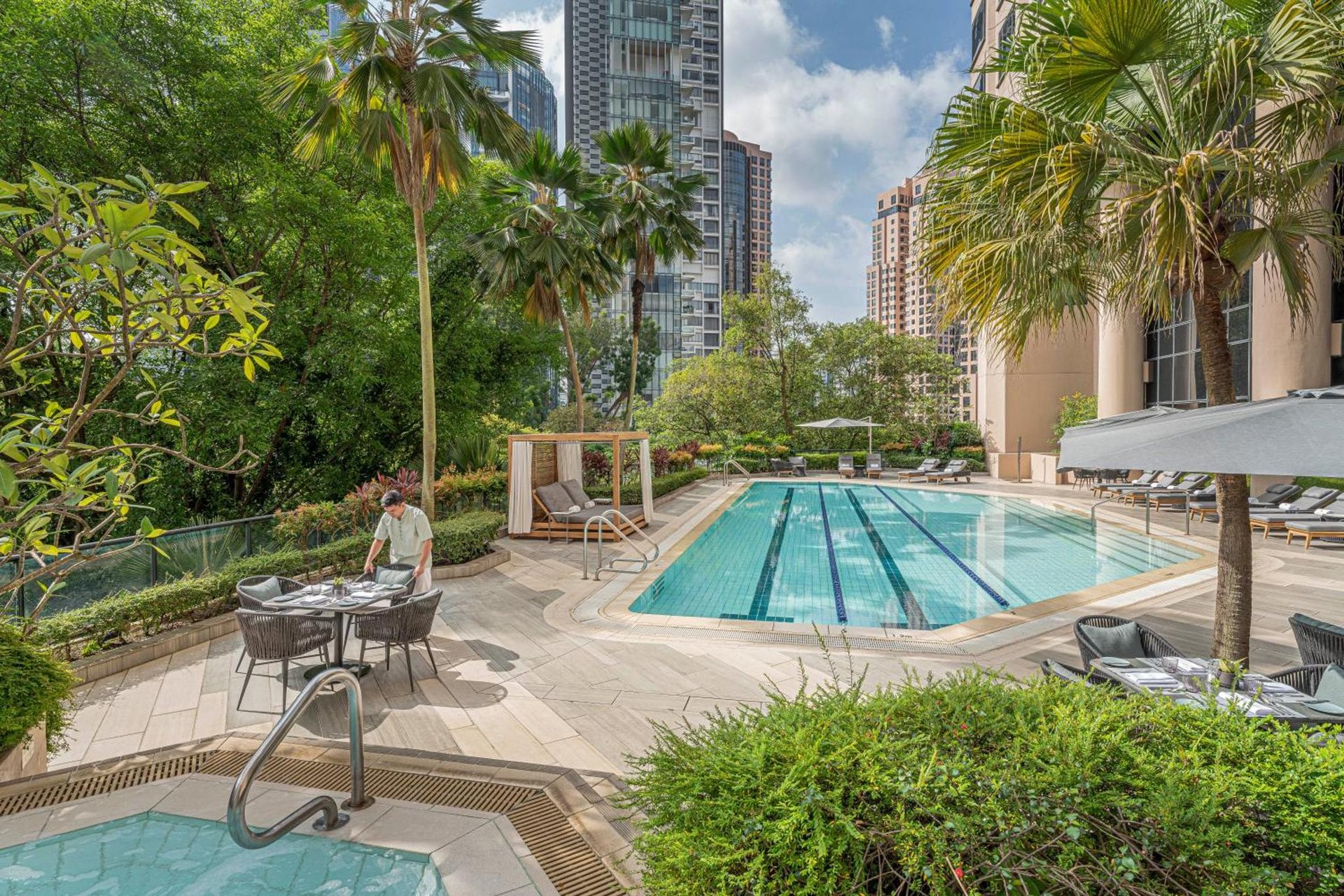 Four Seasons Hotel Singapore photo 3