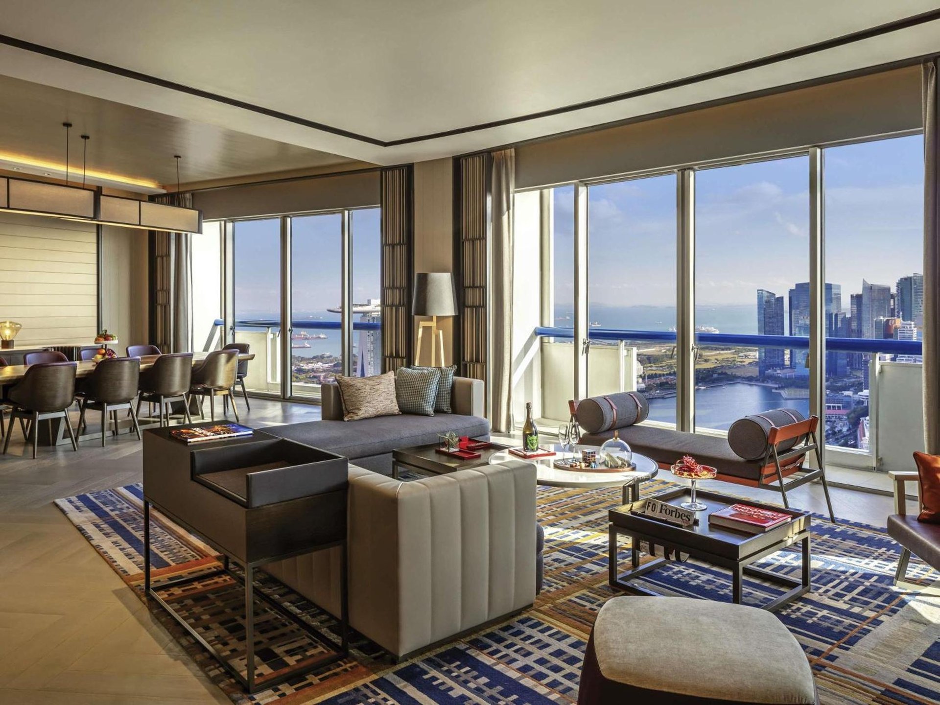 Swissotel The Stamford Singapore photo 3