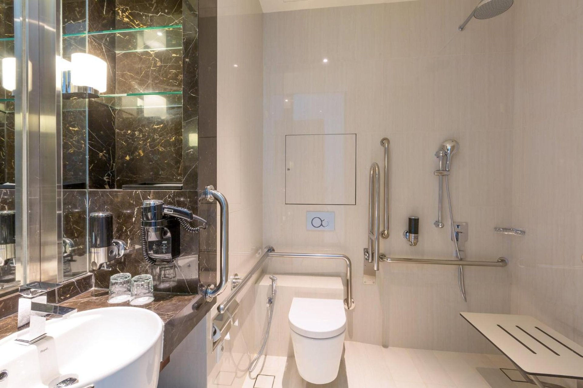 Holiday Inn Express Singapore Clarke Quay by IHG photo 2