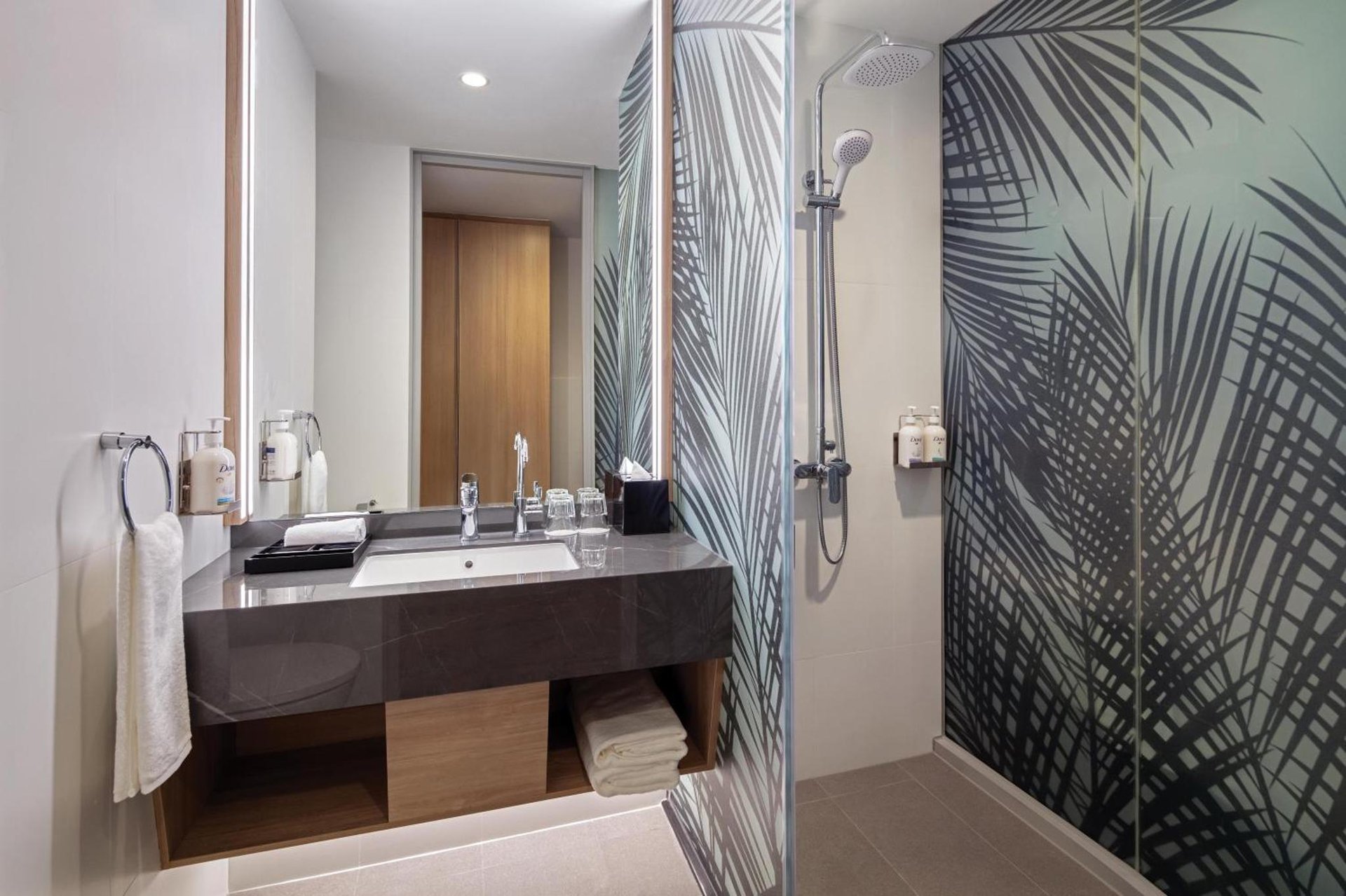 Holiday Inn Express Singapore Orchard Road by IHG photo 2