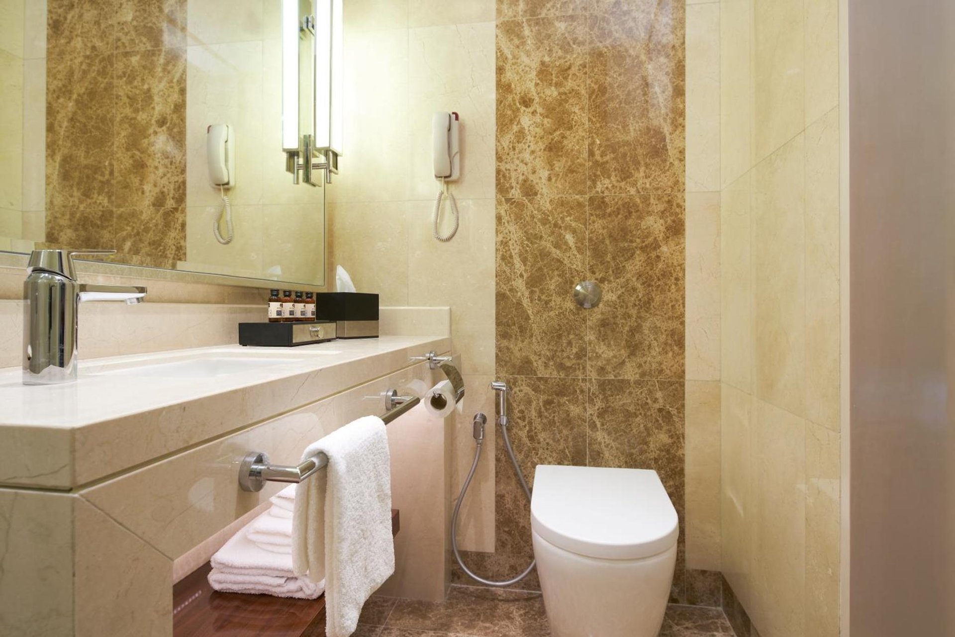 Holiday Inn Singapore Little India by IHG photo 2