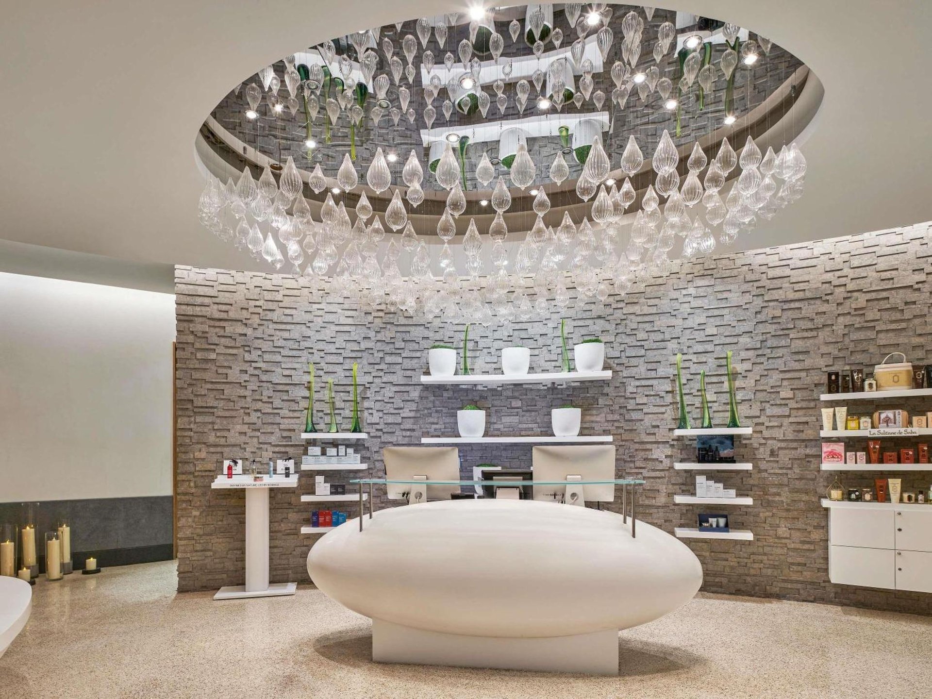 Sofitel Dubai Downtown photo 2