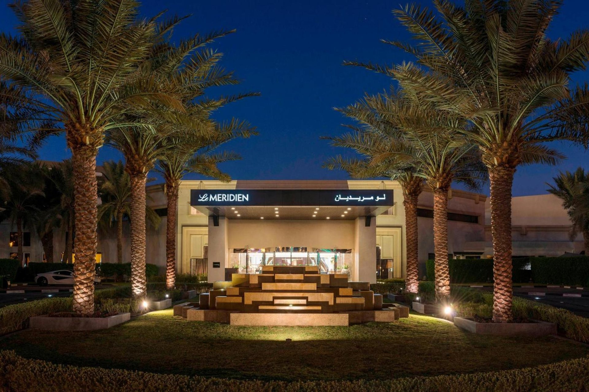 Le Méridien Dubai Hotel & Conference Centre photo 1