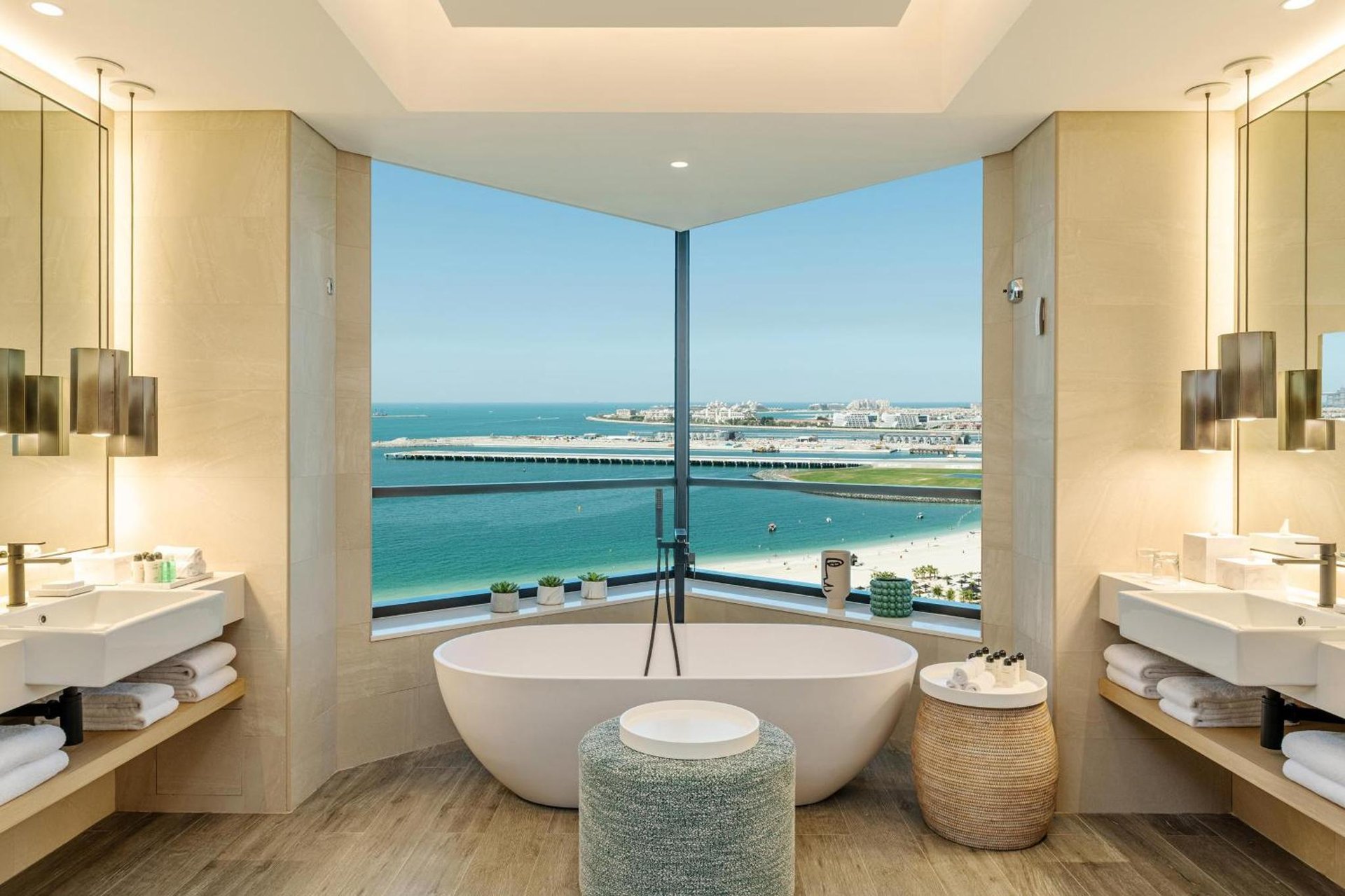 Le Royal Meridien Beach Resort & Spa Dubai photo 2