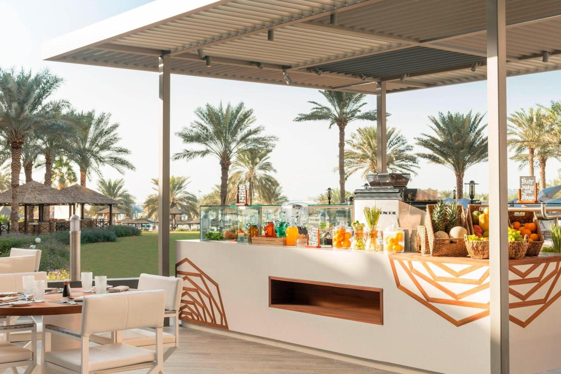 Le Royal Meridien Beach Resort & Spa Dubai photo 4