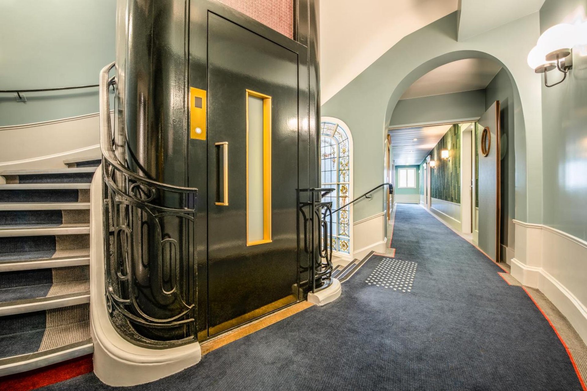 Holiday Inn Paris - Gare de Lyon Bastille by IHG photo 2