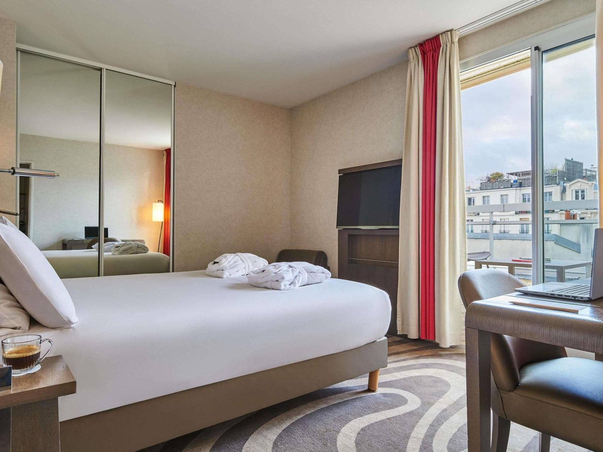 Mercure Tour Eiffel Grenelle photo 1