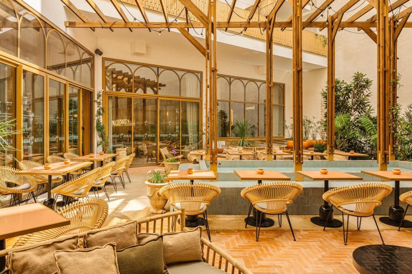 Bloom House Hôtel & SPA photo 3
