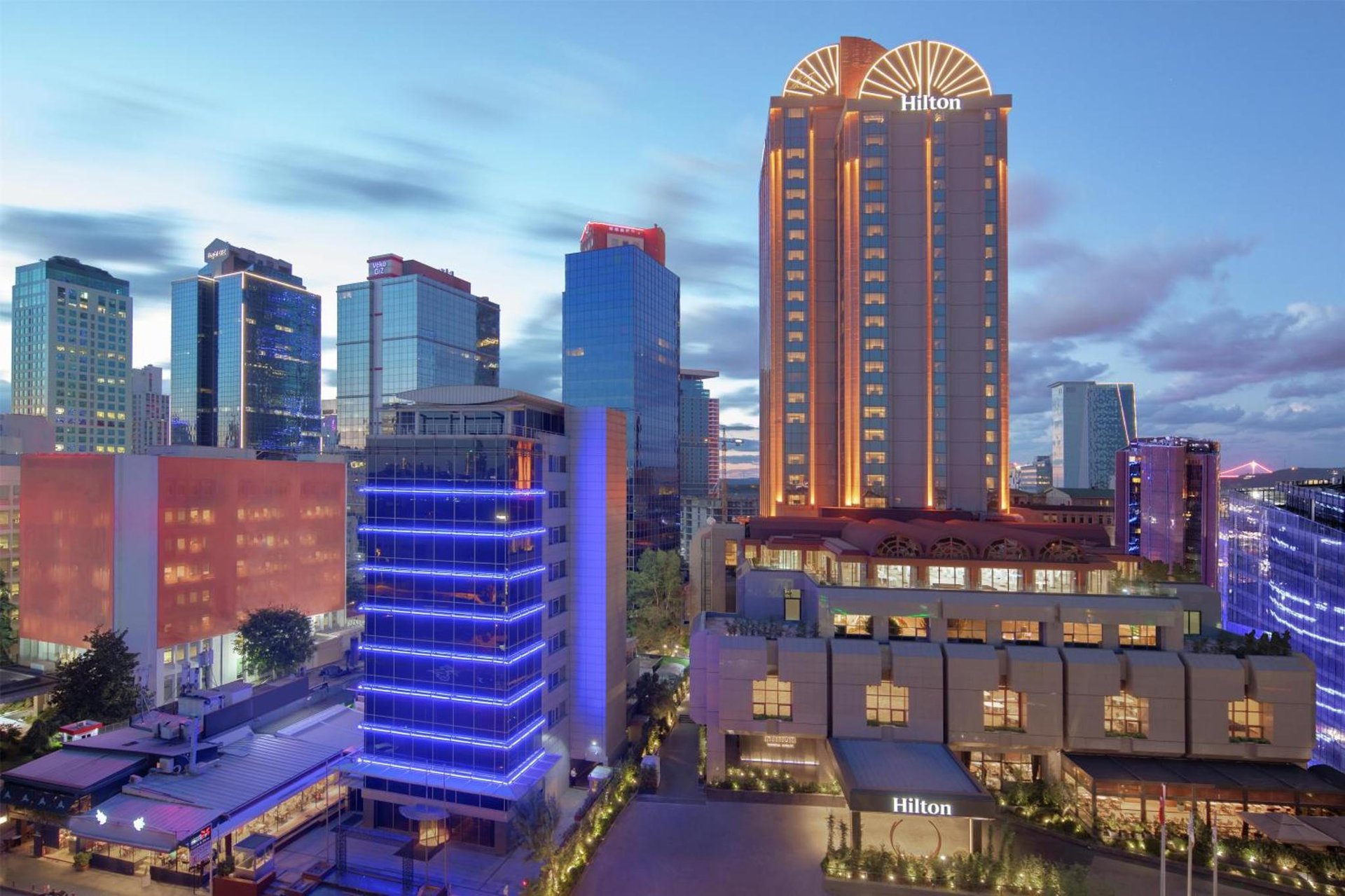 Hilton Istanbul Maslak photo 2