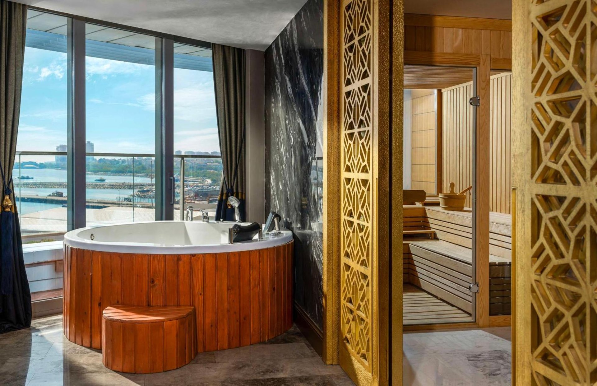Radisson Blu Hotel Istanbul Ottomare photo 2