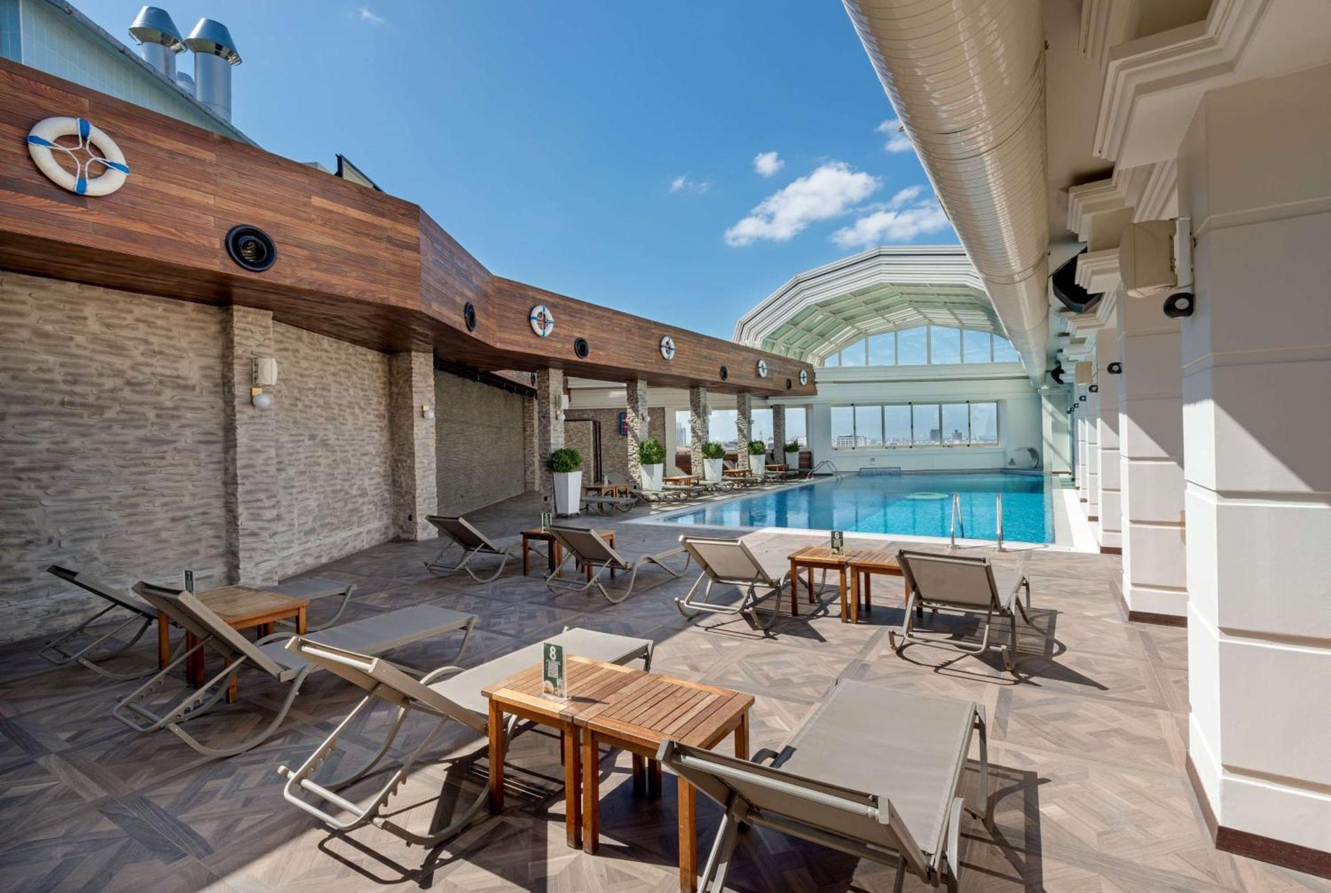 Ramada Plaza By Wyndham Istanbul City Center photo 1