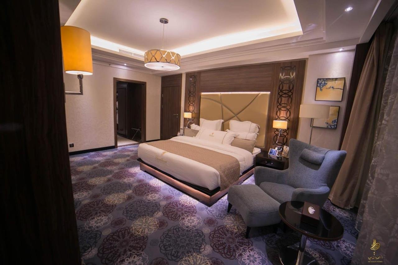 Photo of Executive Suite #4