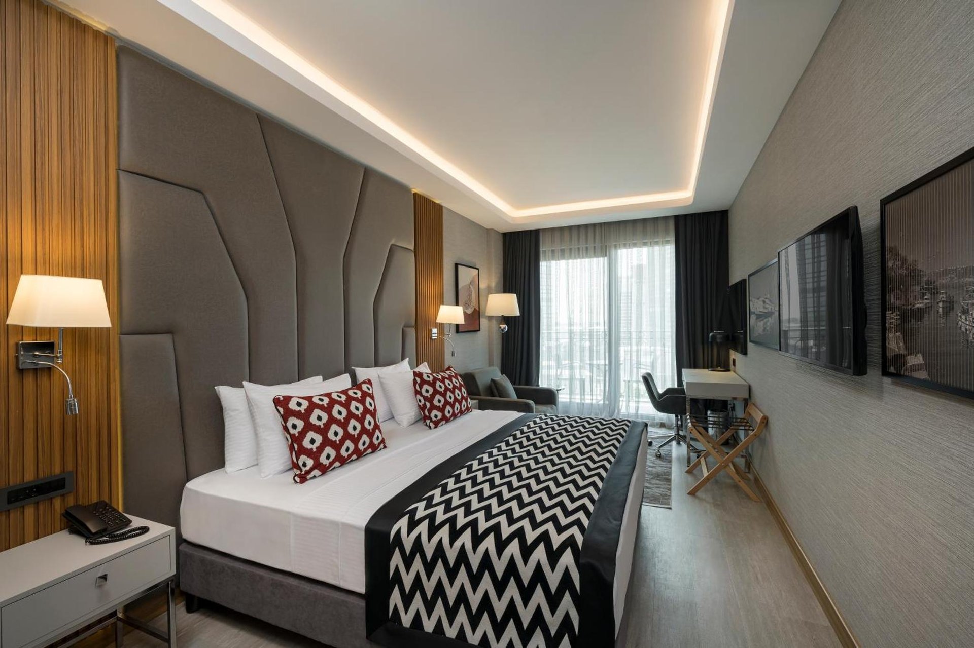 Ramada Encore by Wyndham Istanbul Sisli photo 2