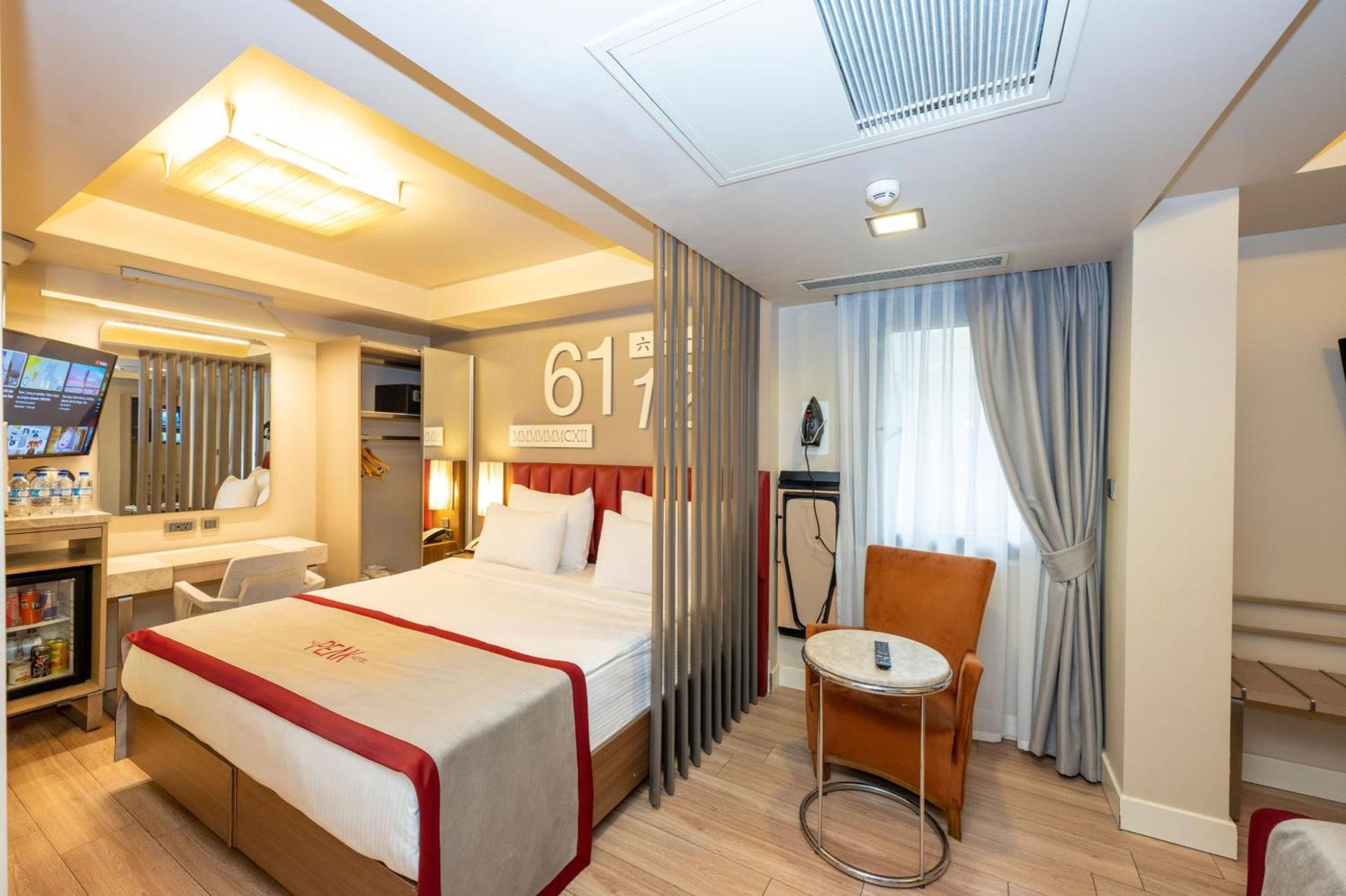 Ramada By Wyndham Istanbul Pera Taksim photo 1