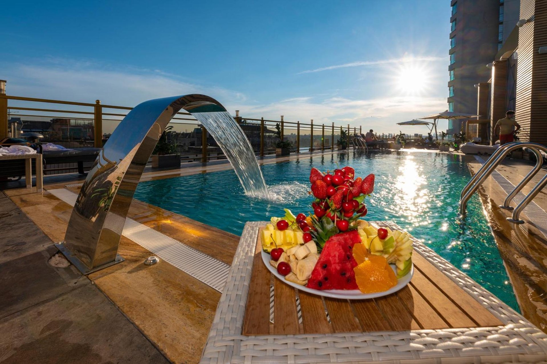 Ramada By Wyndham Istanbul Pera Taksim photo 4