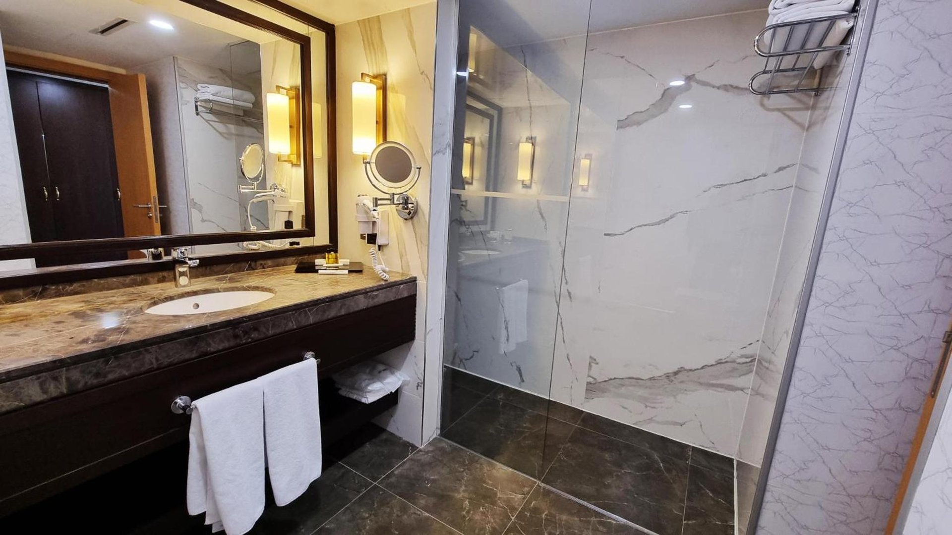 Port Bosphorus Hotel photo 2