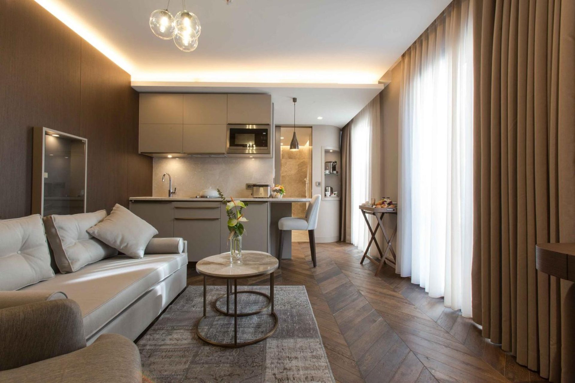 Noble22 Suites-Special Category photo 2