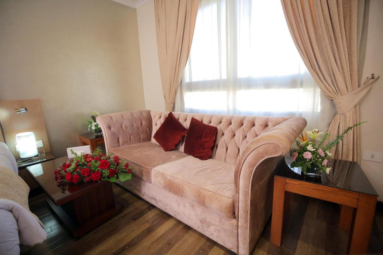 Photo of Deluxe Double Room (2 Adults + 1 Child) #9