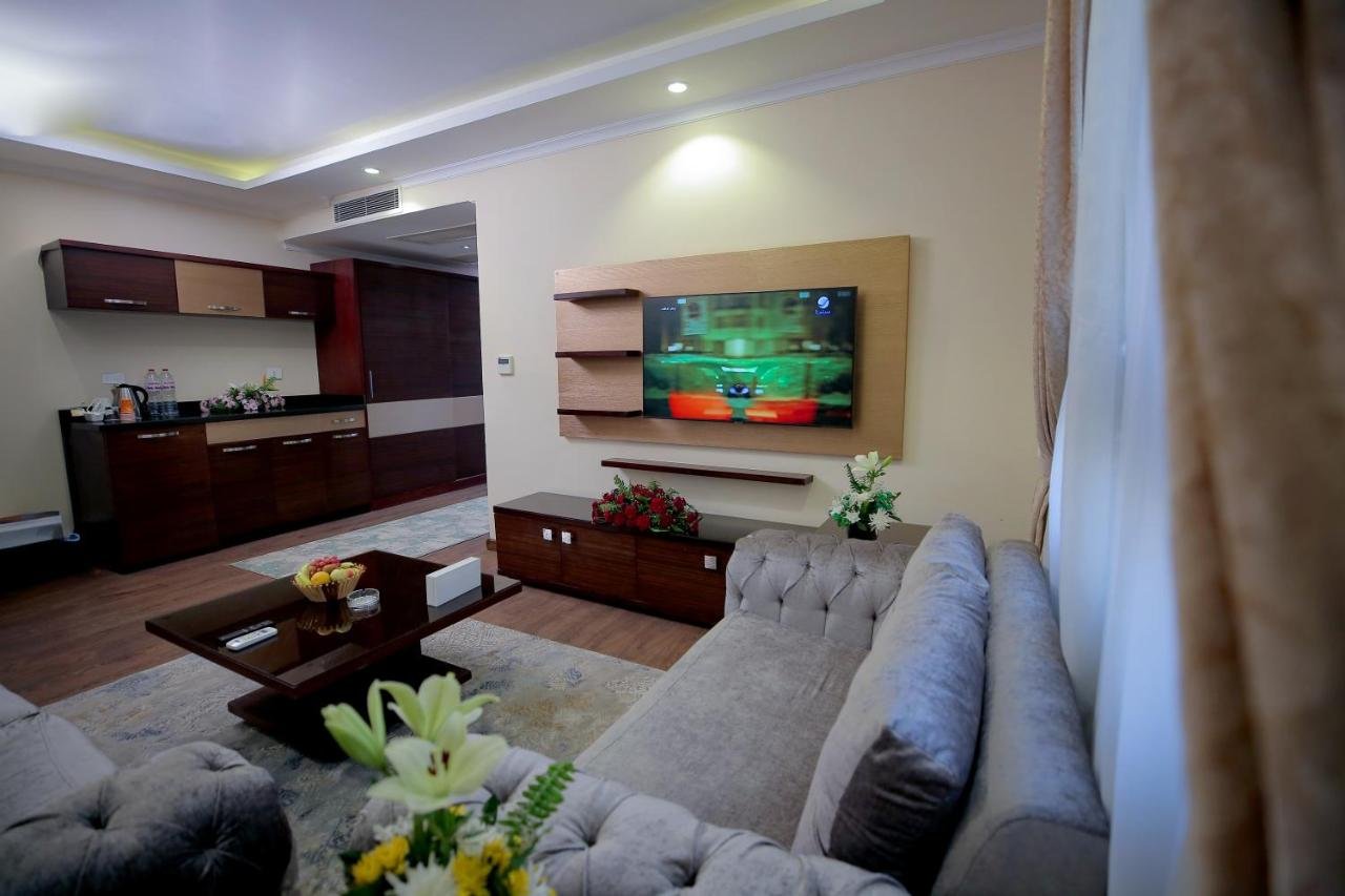 Photo of Junior Suite #4