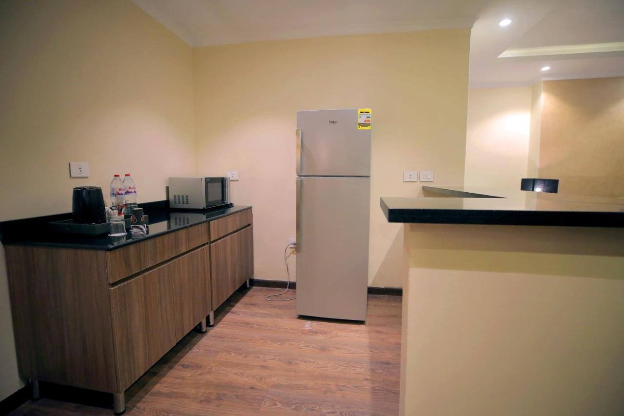 Photo of One-Bedroom Suite #5