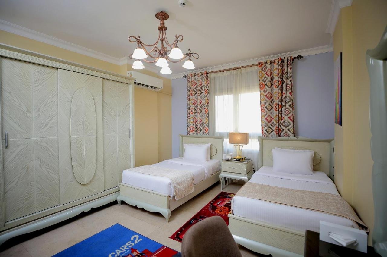 Photo of Three-Bedroom Apartment #15