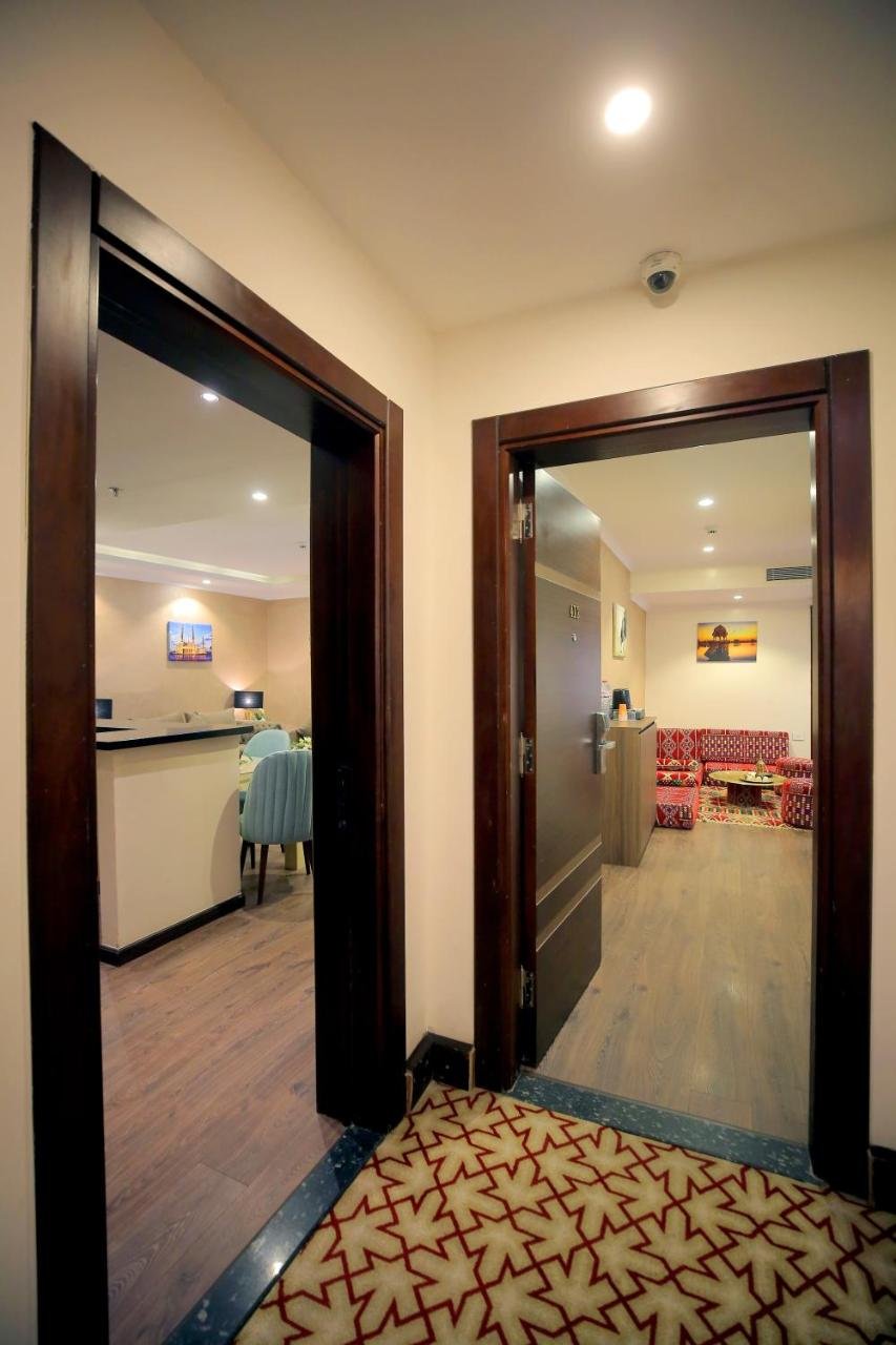 Photo of Two-Bedroom Suite #43