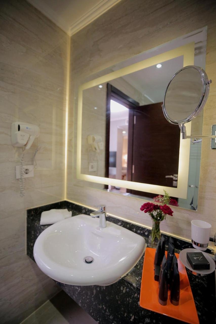 Photo of Superior King Room #2