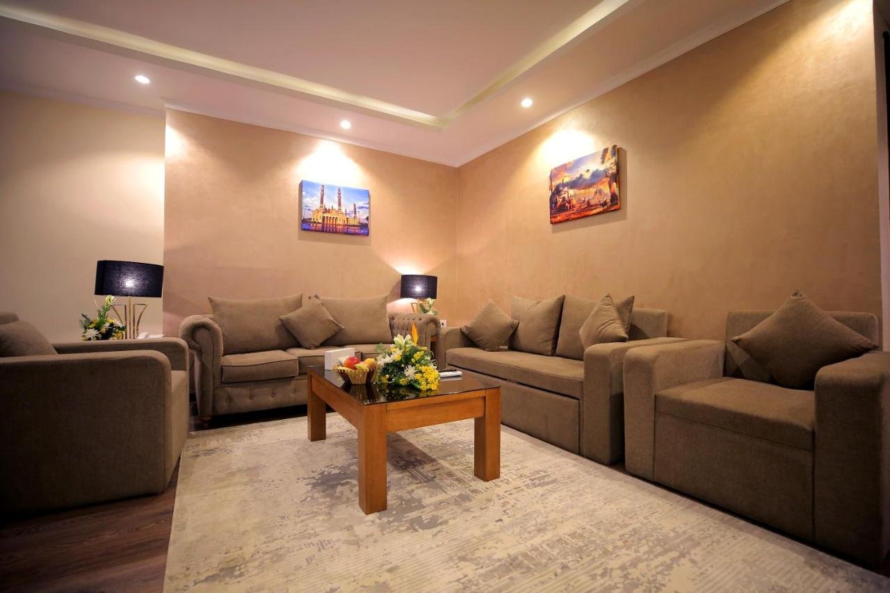 One-Bedroom Suite