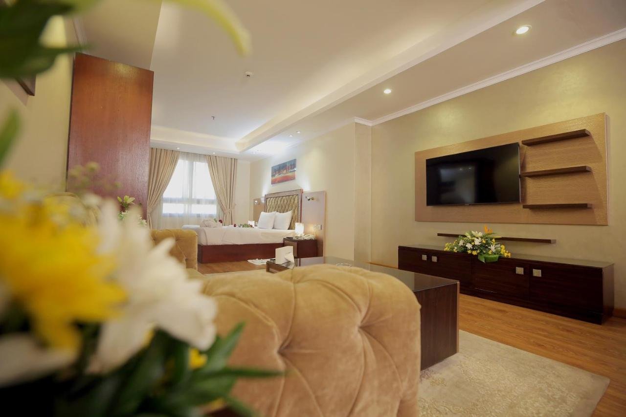 Junior Suite