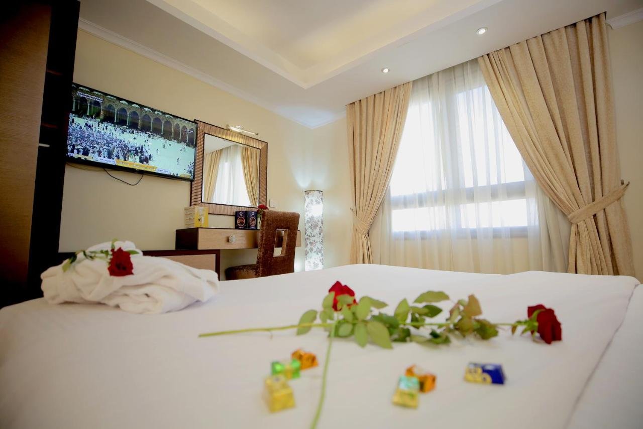 Photo of Junior Suite #14