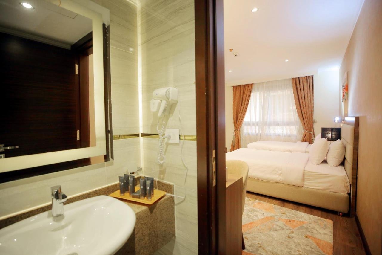 Photo of One-Bedroom Suite #2