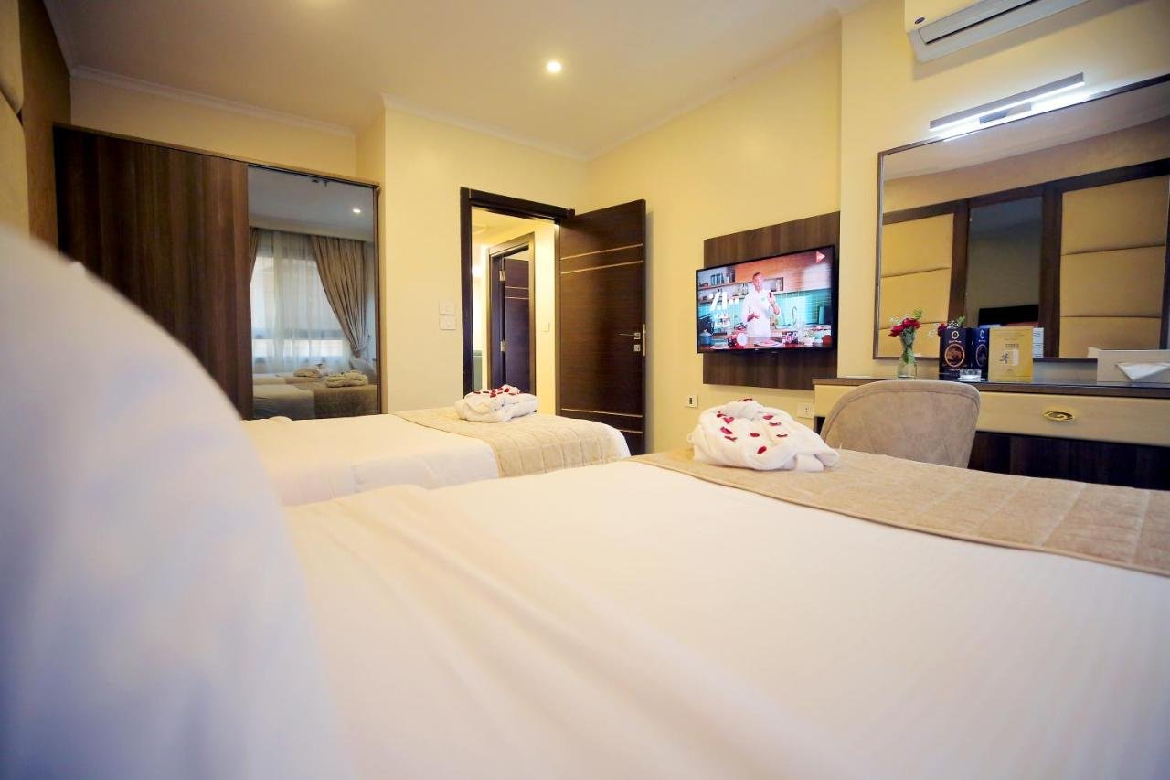 Photo of Two-Bedroom Suite #39
