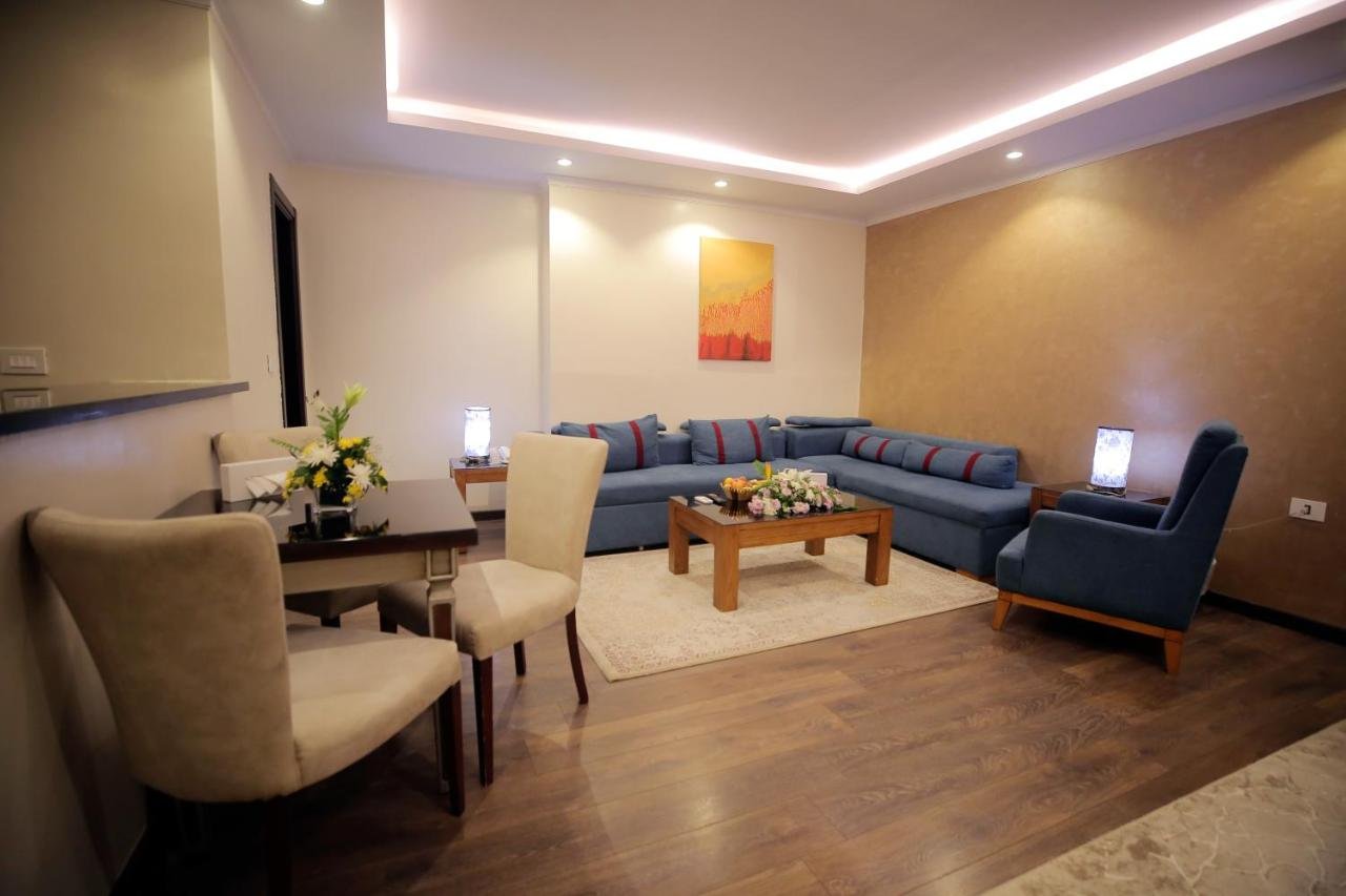 Photo of One-Bedroom Suite #6