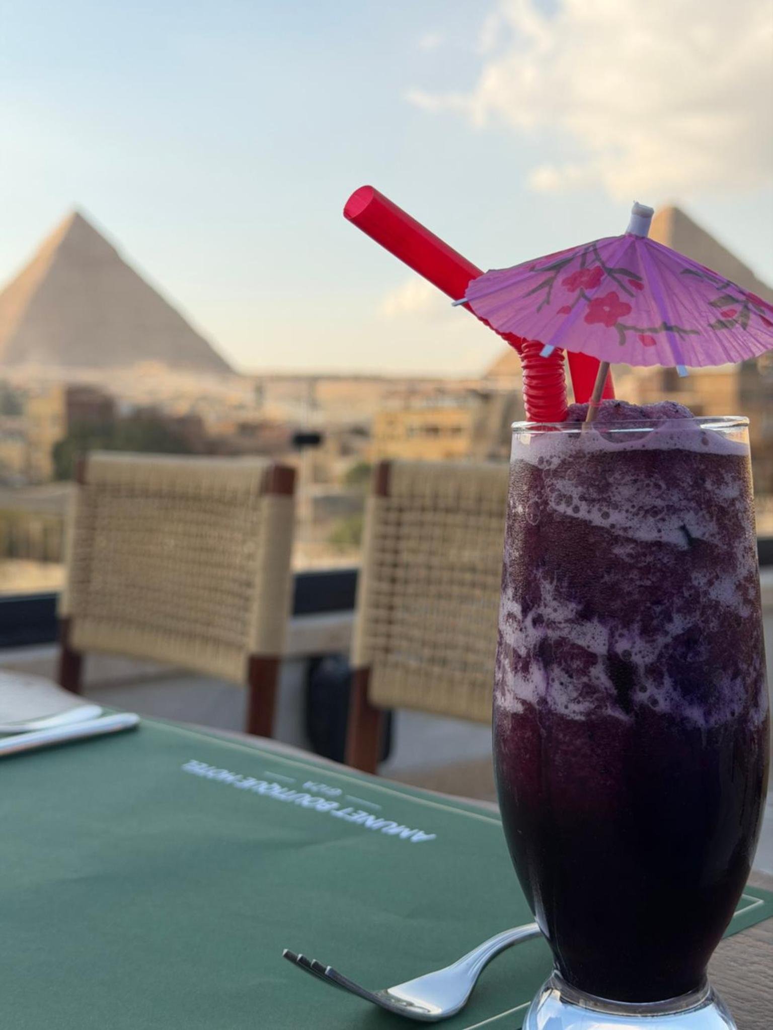 Amunet Pyramids View Hotel with Pool and Rooftop Jacuzzi photo 1
