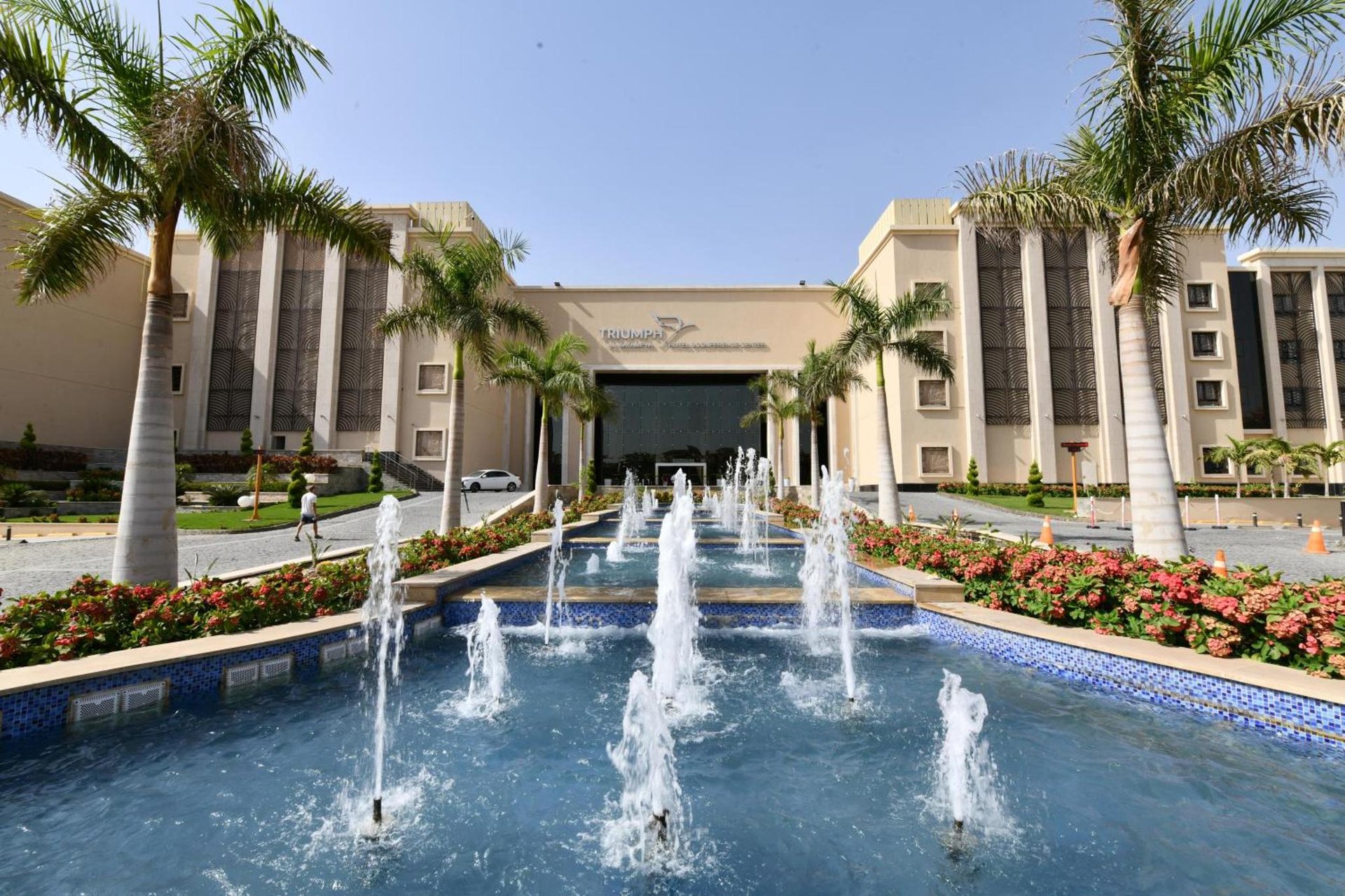 Triumph Luxury Hotel photo 3