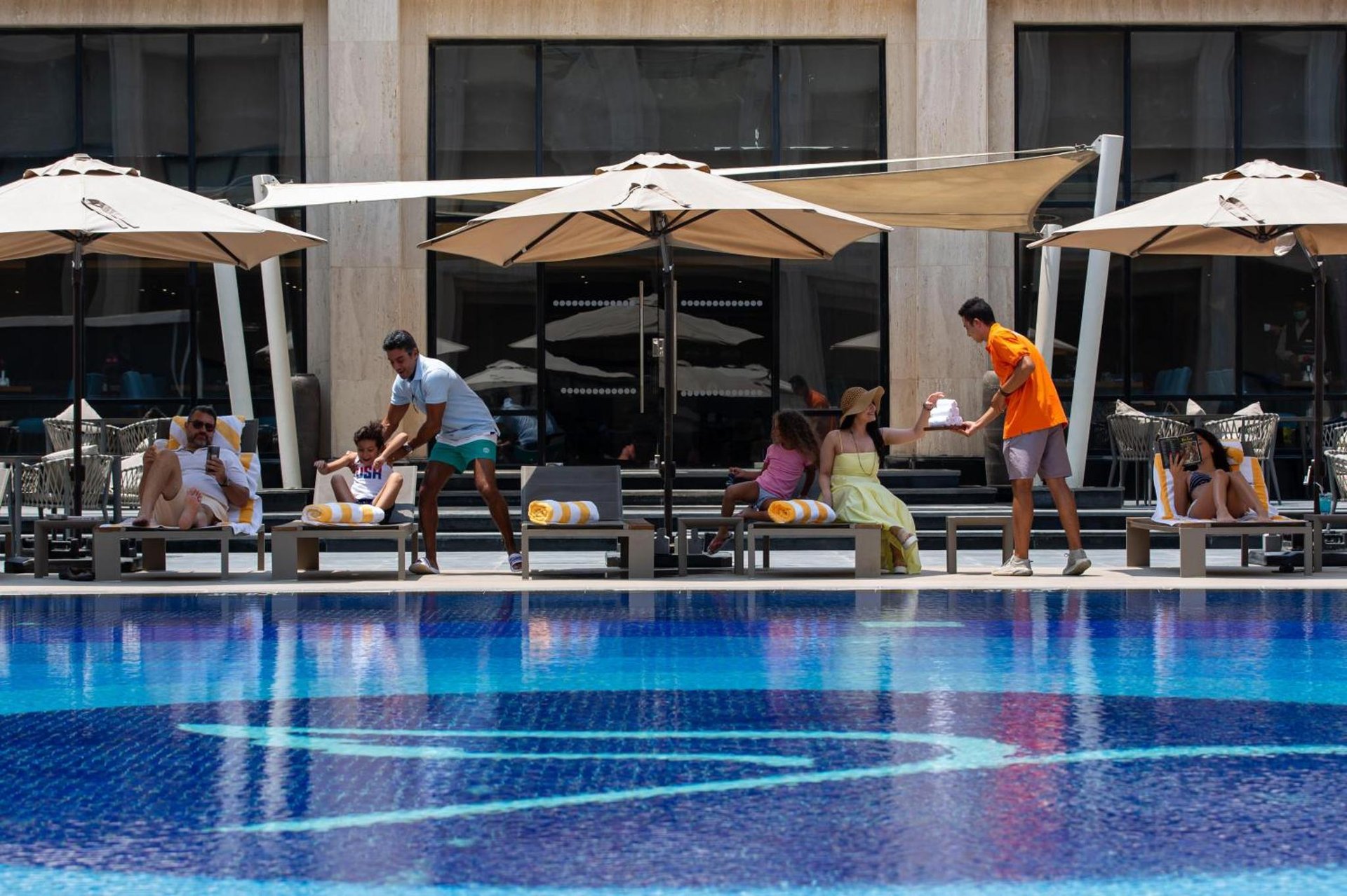 Triumph Luxury Hotel photo 4