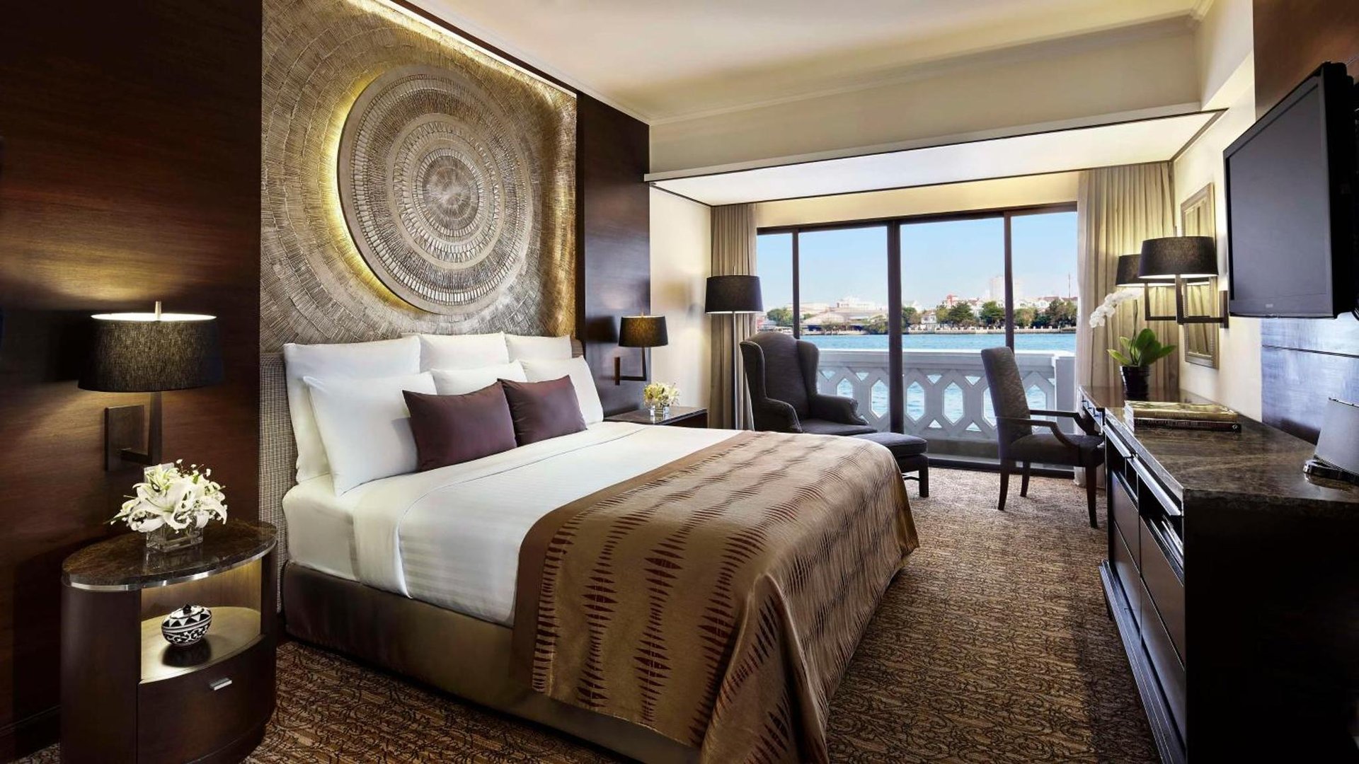 Anantara Riverside Bangkok Resort
