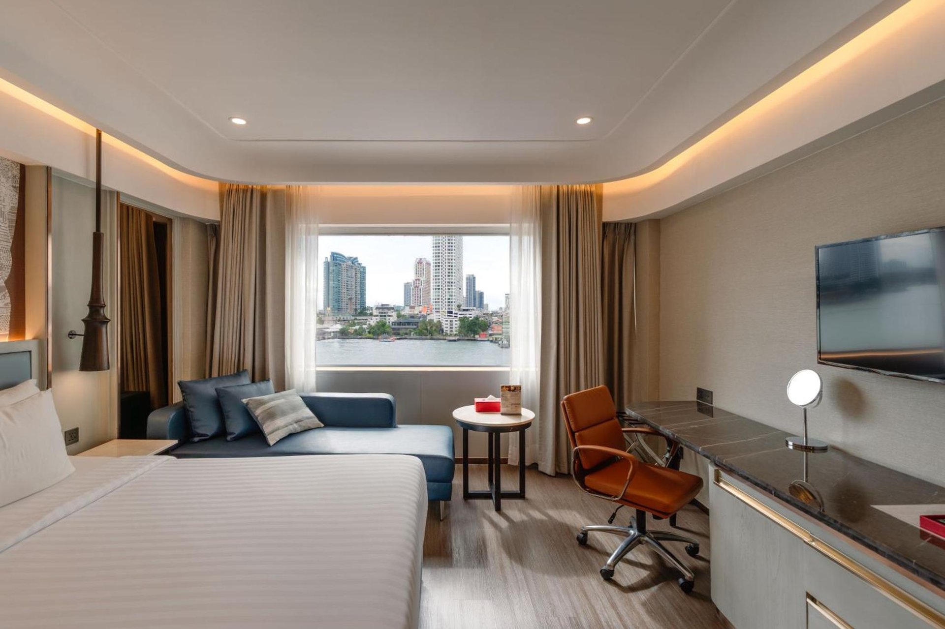Ramada Plaza by Wyndham Bangkok Menam Riverside photo 1