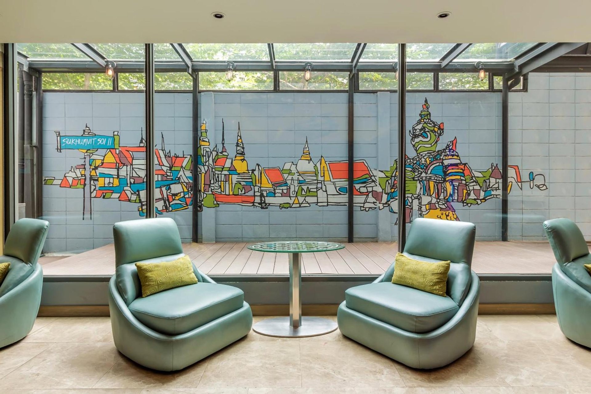 Holiday Inn Express Bangkok Sukhumvit 11 by IHG photo 3