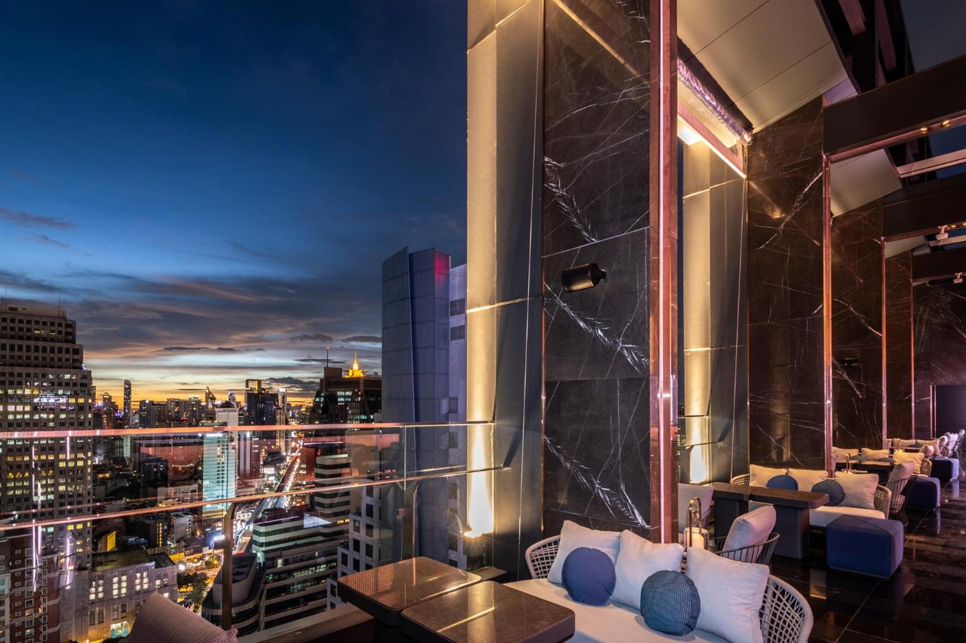 Carlton Hotel Bangkok Sukhumvit photo 4