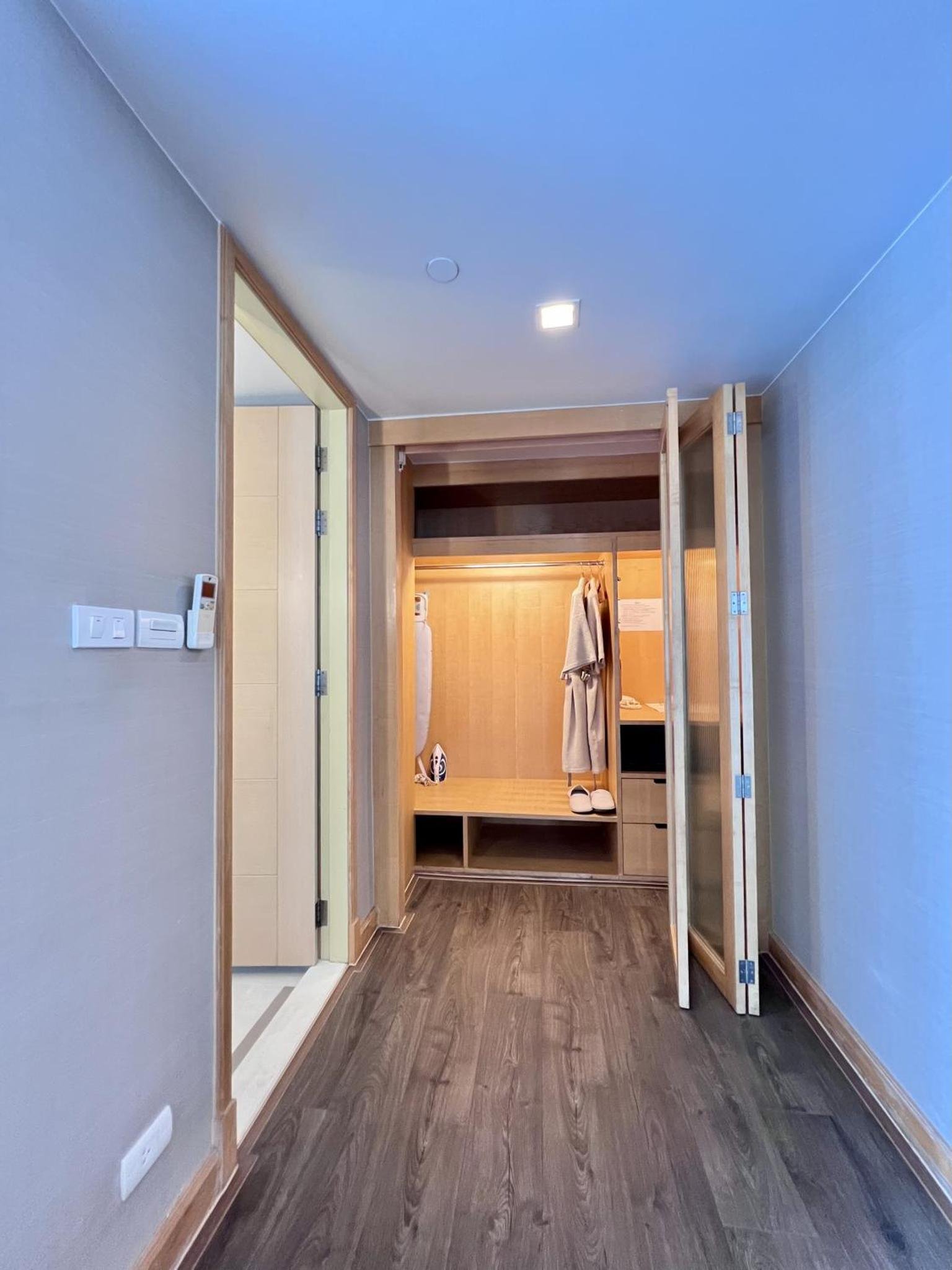 Sora Resort & Suites Sukhumvit photo 2